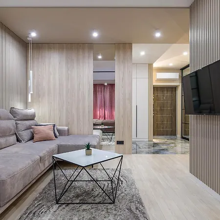 новобудова великобританія, шевченка 27 Lviv