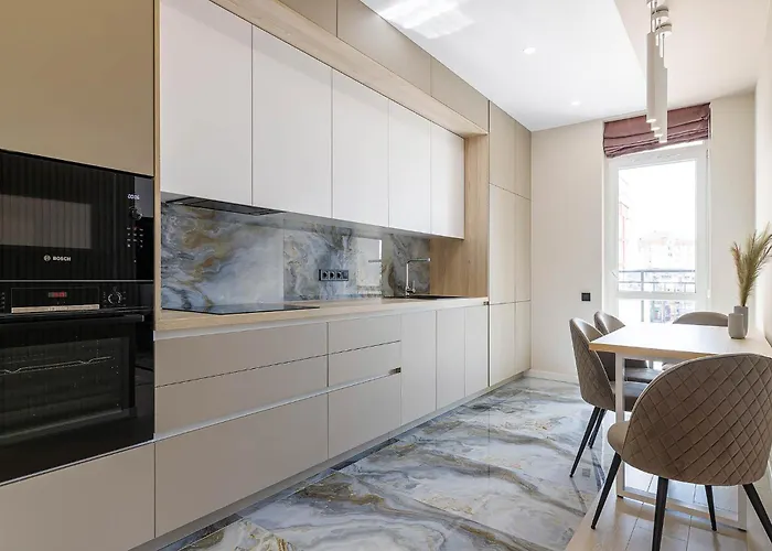 новобудова великобританія, шевченка 27 Lemberg